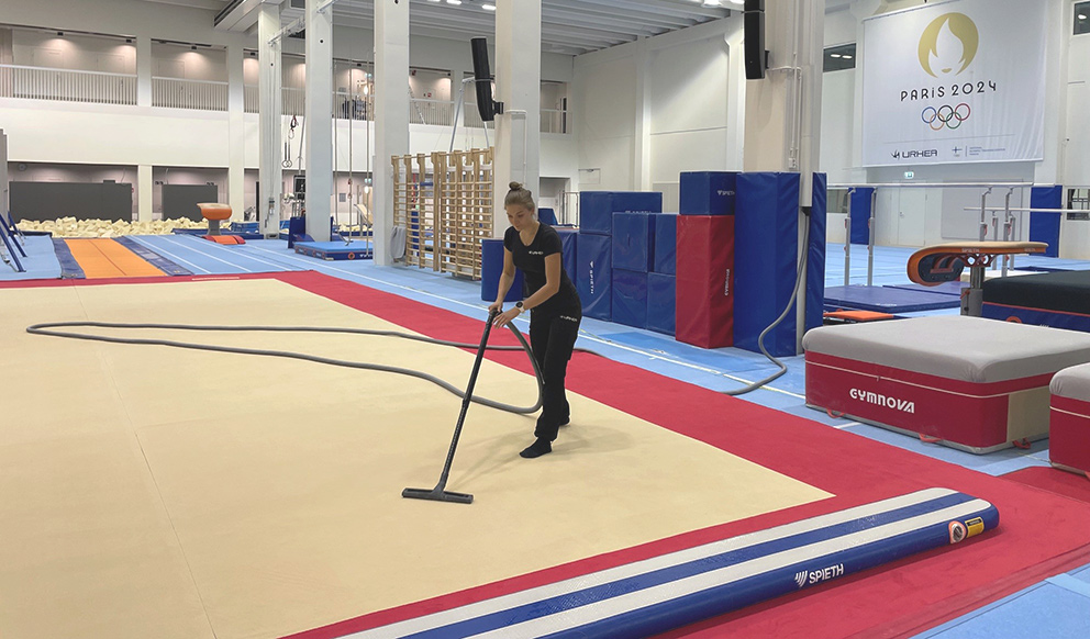 Sporthalle-05.jpg